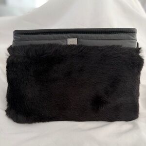 Think Rolyn Deluxe Bum Bag Crossbody Travel Black Lightweight